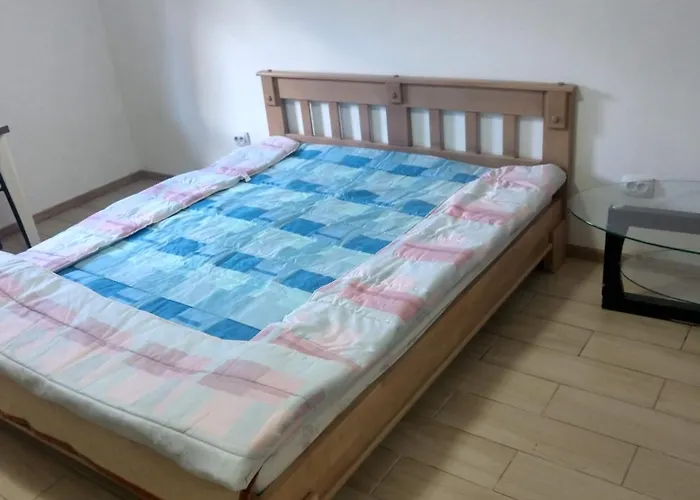 Apartament будинок біля лісу *